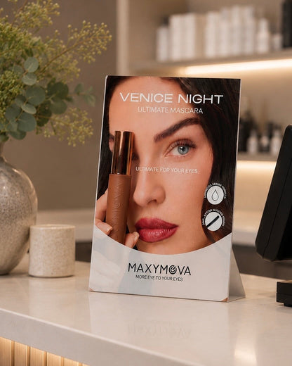 EXPOSITOR DE SOBREMESA PARA MÁSCARA MAXYMOVA – IDEAL PARA SALONES DE BELLEZA