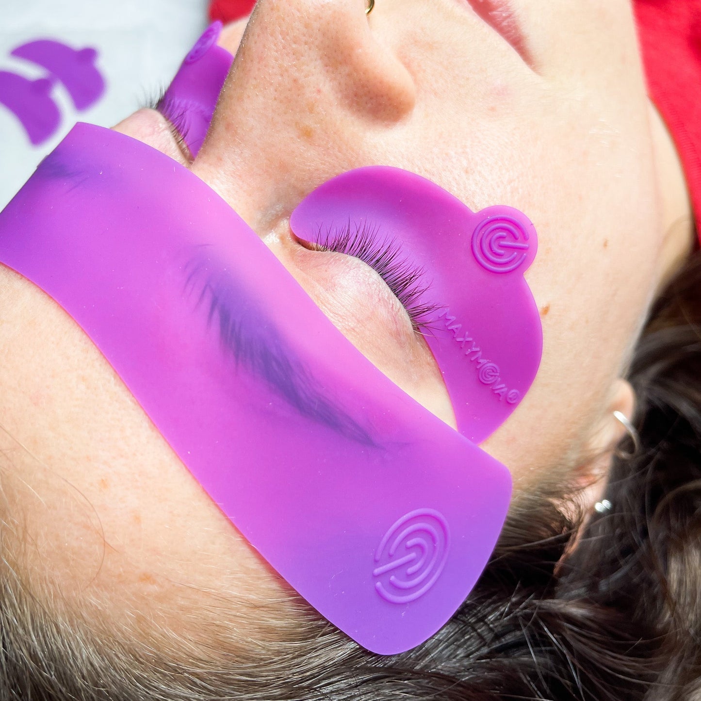 PARCHE DE SILICONA PARA CEJAS, DISEÑO DE 0,4 MM PARA PIEL SENSIBLE, REUTILIZABLE