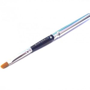 Pincel Elleebana para aplicar composiciones en pestañas y cejas.
